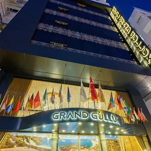 Grand Gulluk Center Отель